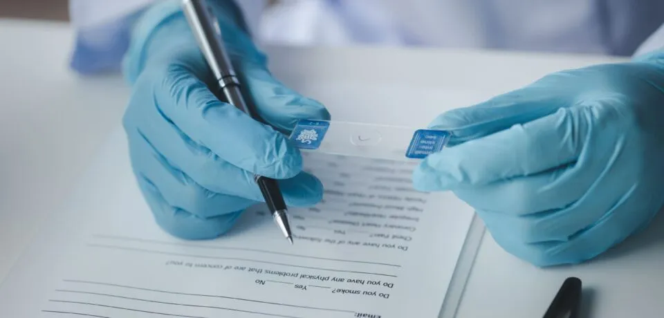 lab-assistant-medical-scientist-chemistry-resear-2025-01-16-21-57-30-utc (1) lab-assistant-medical-scientist-chemistry-resear-2025-01-16-21-57-30-utc (1)